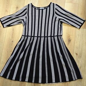 Black and White Knit Dress by Danny and Nicole size 3X